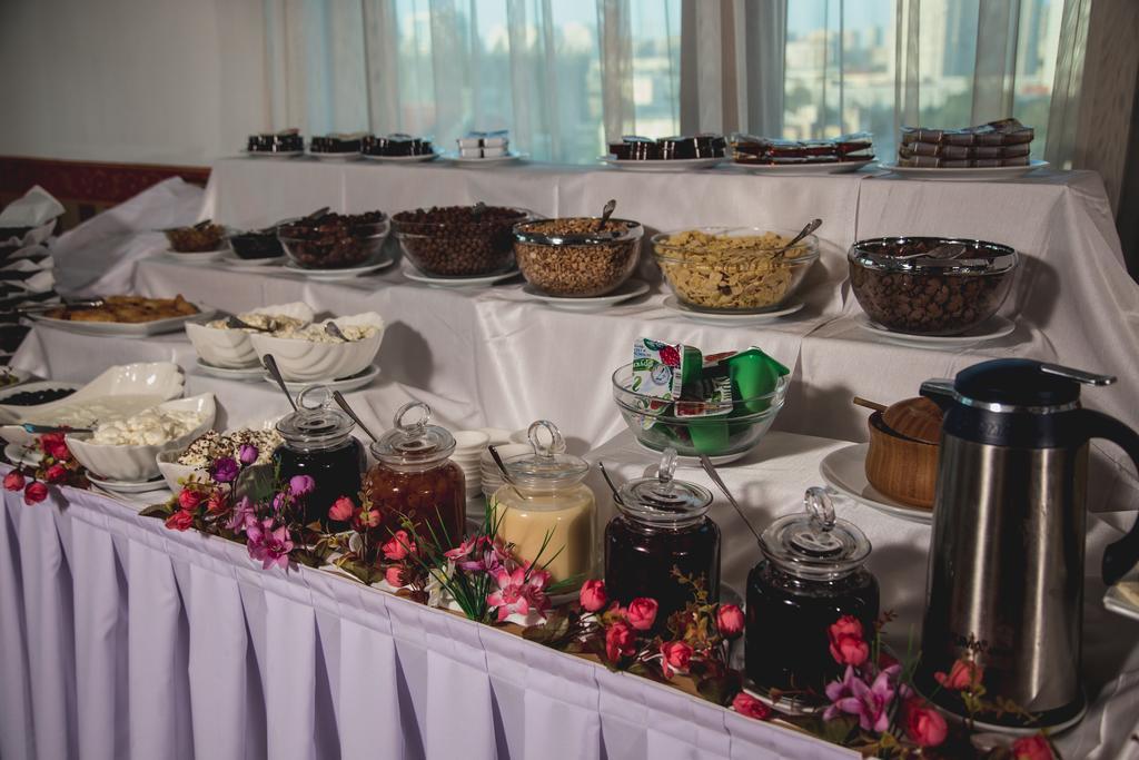 Baku Inn Hotel Eksteriør bilde