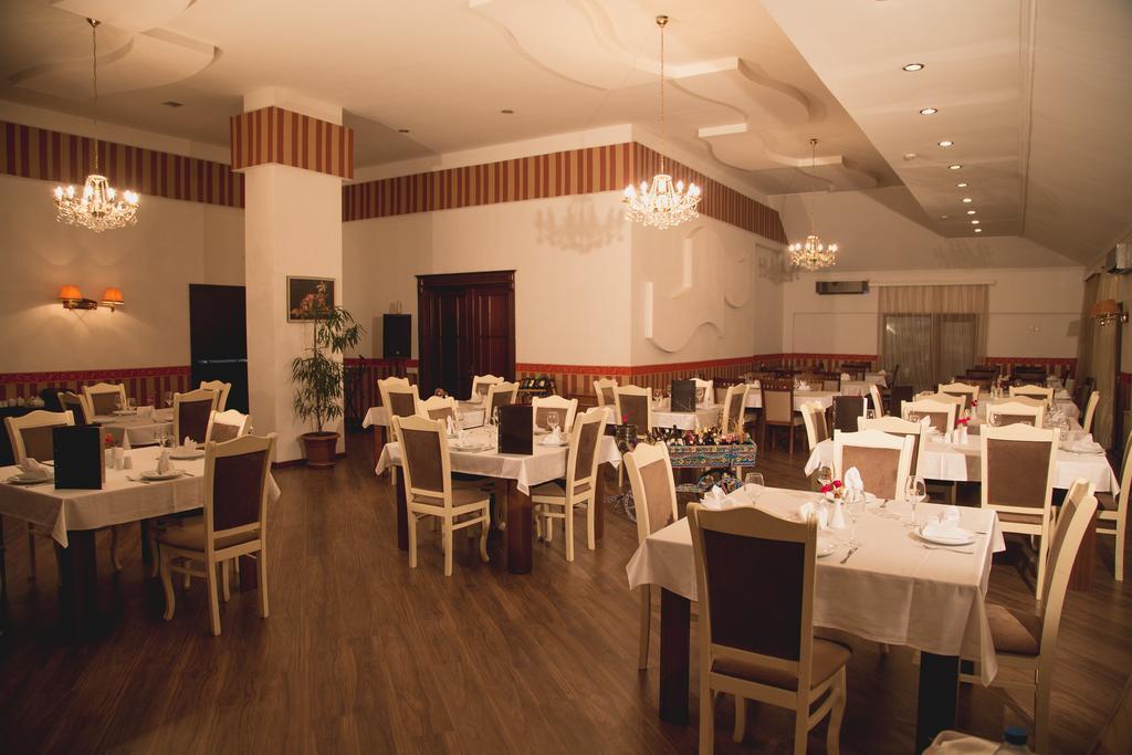 Baku Inn Hotel Eksteriør bilde