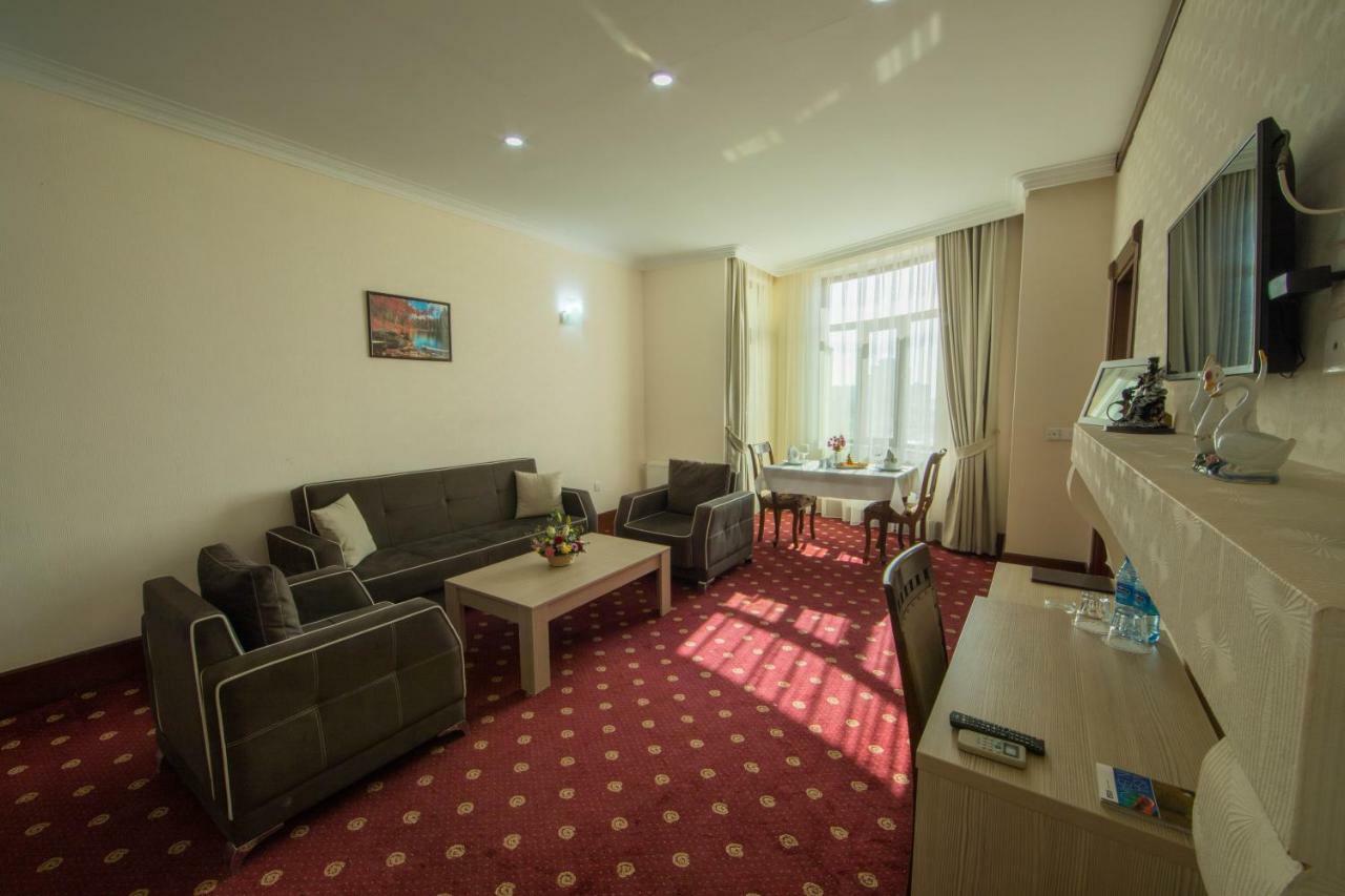 Baku Inn Hotel Eksteriør bilde